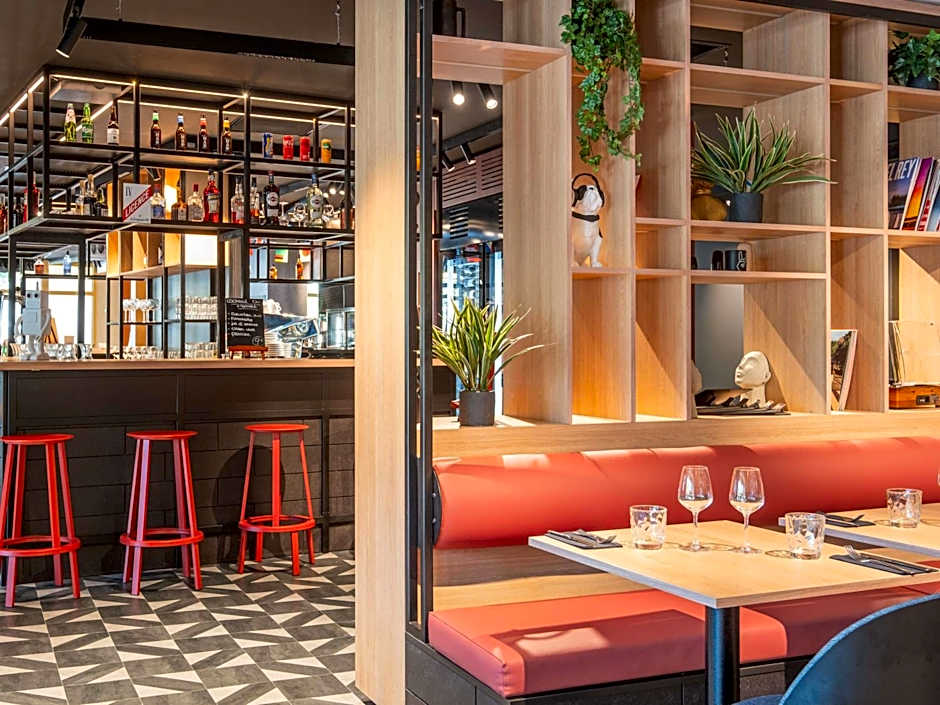 ibis Nantes Treillières