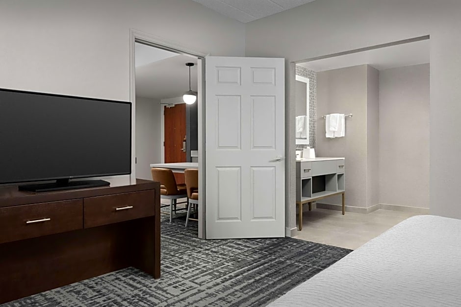 Homewood Suites By Hilton Reading