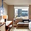 Renaissance by Marriott Atlanta Midtown Hotel