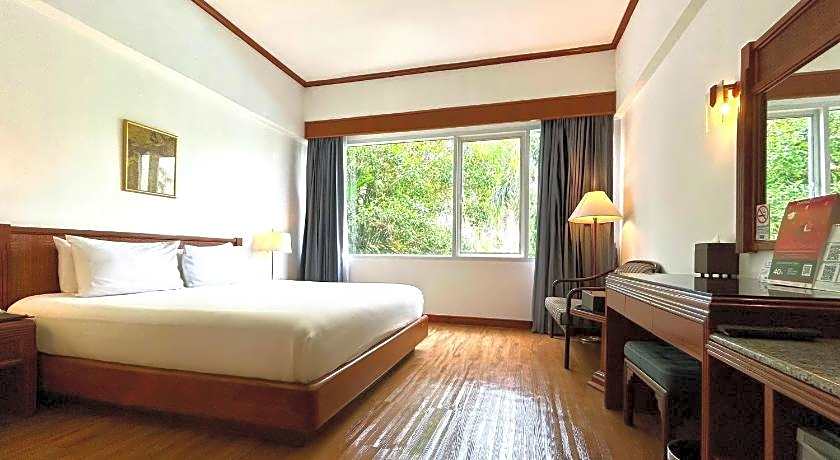 Centara Life Hotel Mae Sot