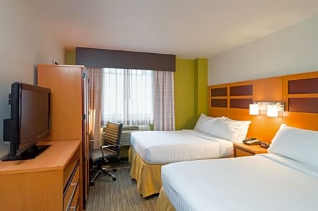 Double Room with Two Double Beds High Floor
