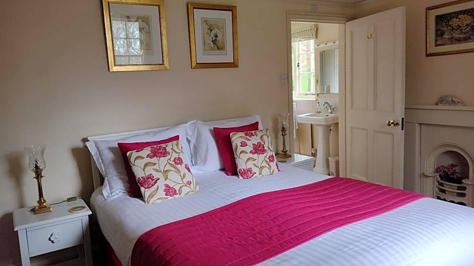 Buckley Farmhouse B & B