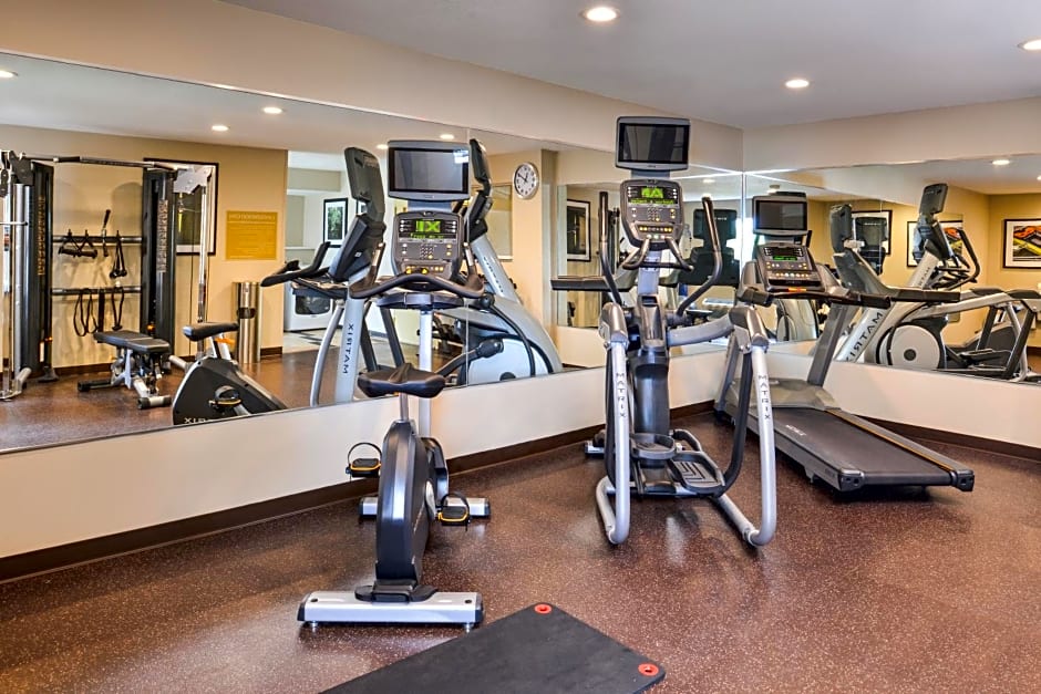 Candlewood Suites Beaumont, an IHG Hotel