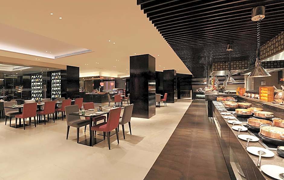 Hilton Bangalore Embassy Golflinks