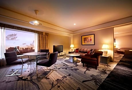 Corner Suite for 4 People Non-Smoking