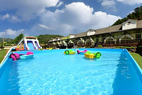 Dumil Play Kids Training Center