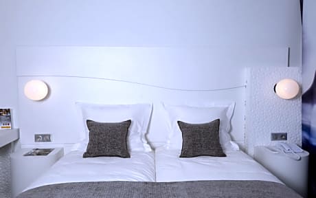 Comfort Hotel Centre Del Mon
