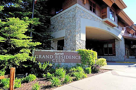 Heavenly Village Condos - Grand Residence