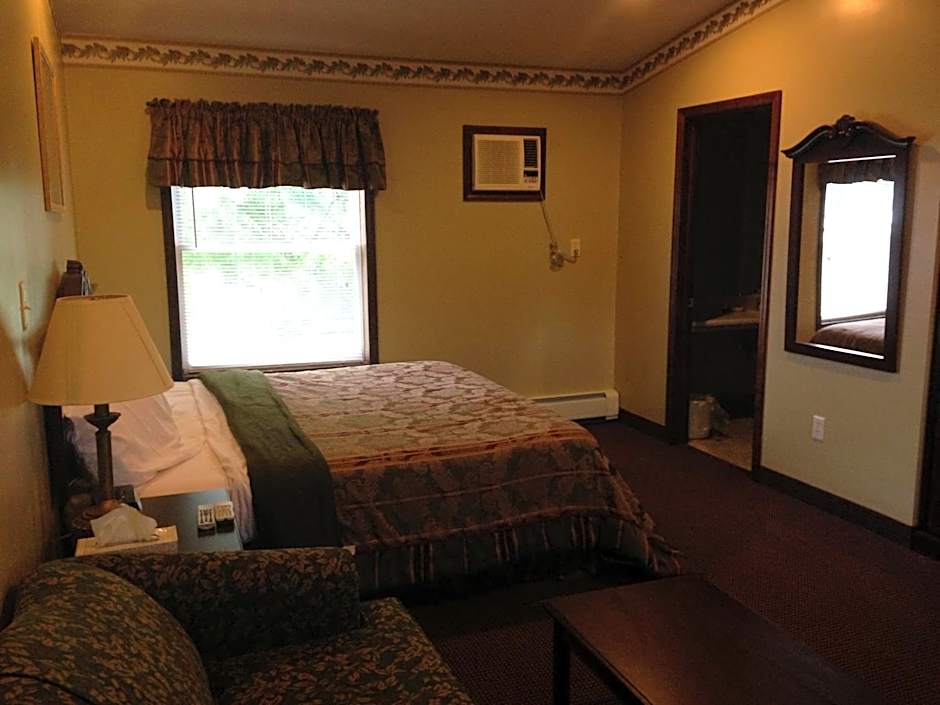 Fred's Inn Restaurant & Lodging