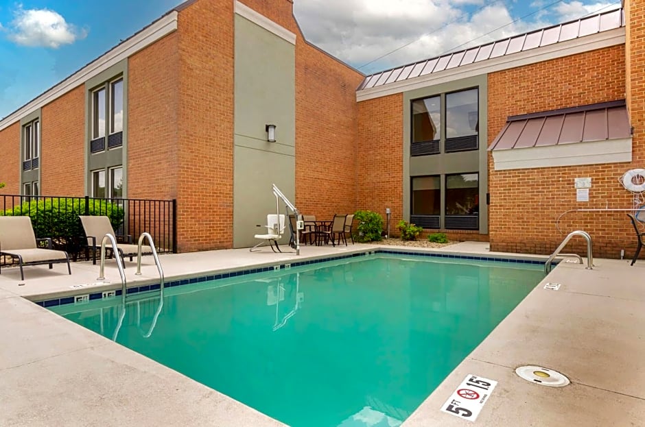 Best Western North Roanoke
