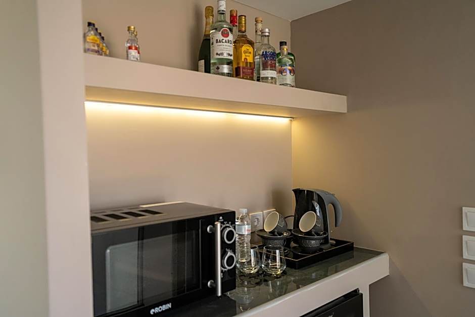 Parthenis Riviera Hotel