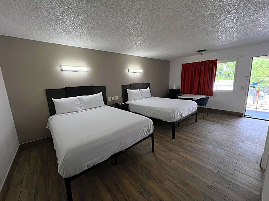 Motel 6-Orange, CA - Anaheim