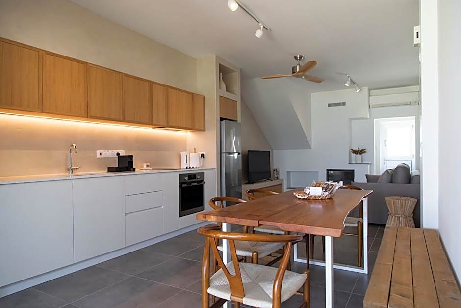 Elya Beach Luxury Suites