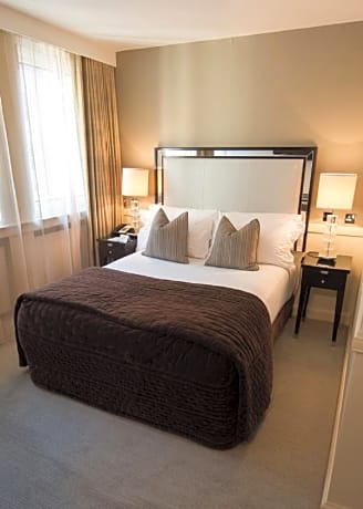 Standard Room - 1 Double Bed