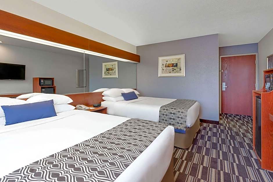 Microtel Inn & Suites By Wyndham Bremen