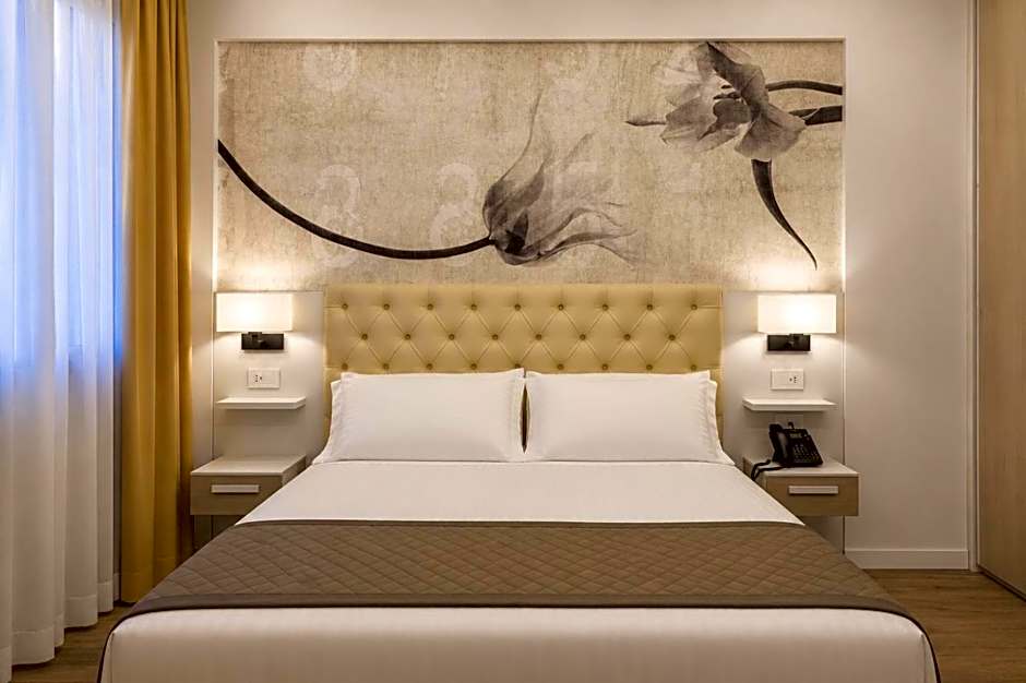 Petit Hotel