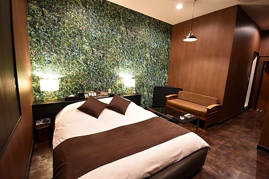 Hotel Pinon - Adult Only