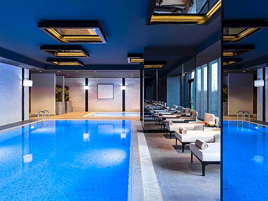 Movenpick Living Istanbul Camlivadi