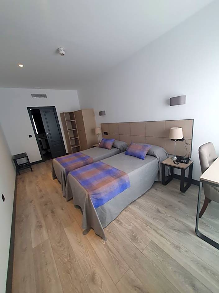 HOTEL IBERUM