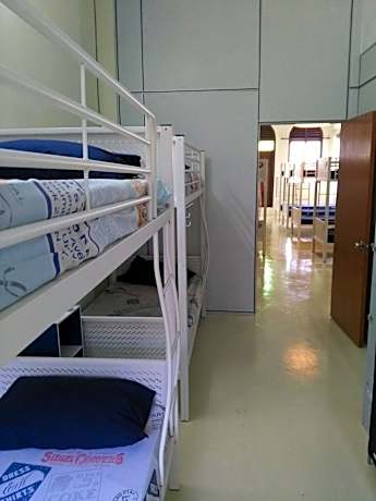 Bed in 4-Bed Mixed Dormitory Room
