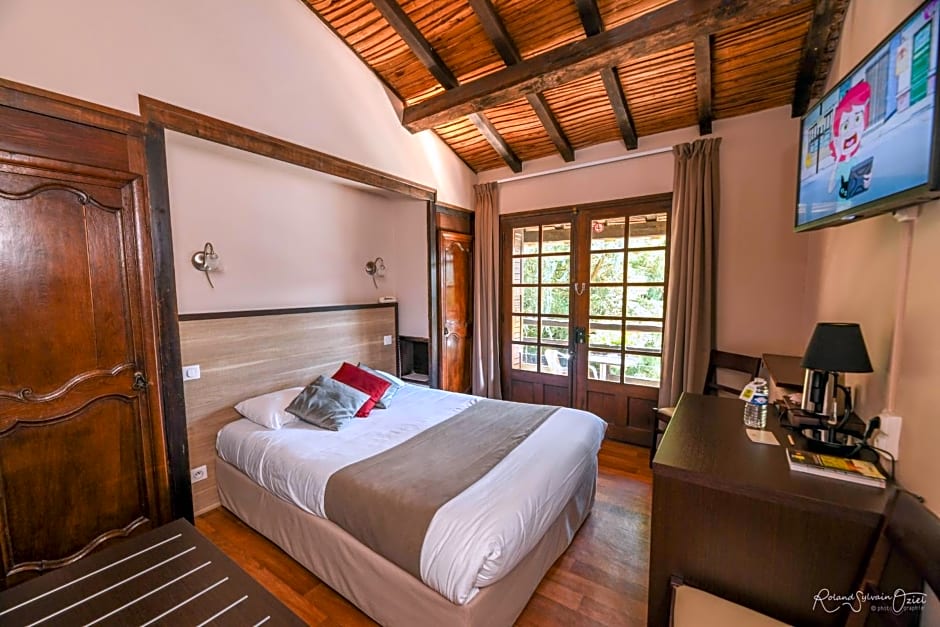 Logis Hôtel La Chaumière