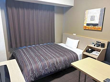 Standard Single Room - Smoking