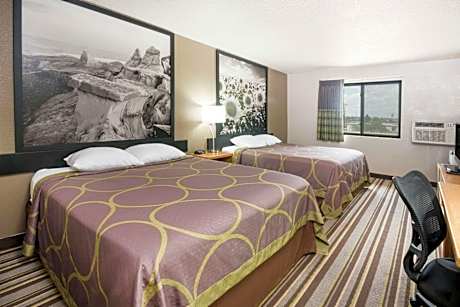 Studio Suite with Two Queen Beds - Non-Smoking