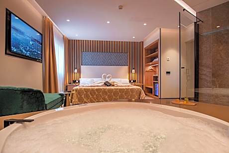 Suite with Spa Bath Riesling