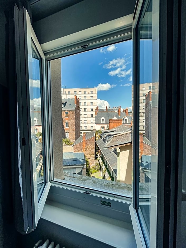 Garden Hotel Rennes Centre Gare