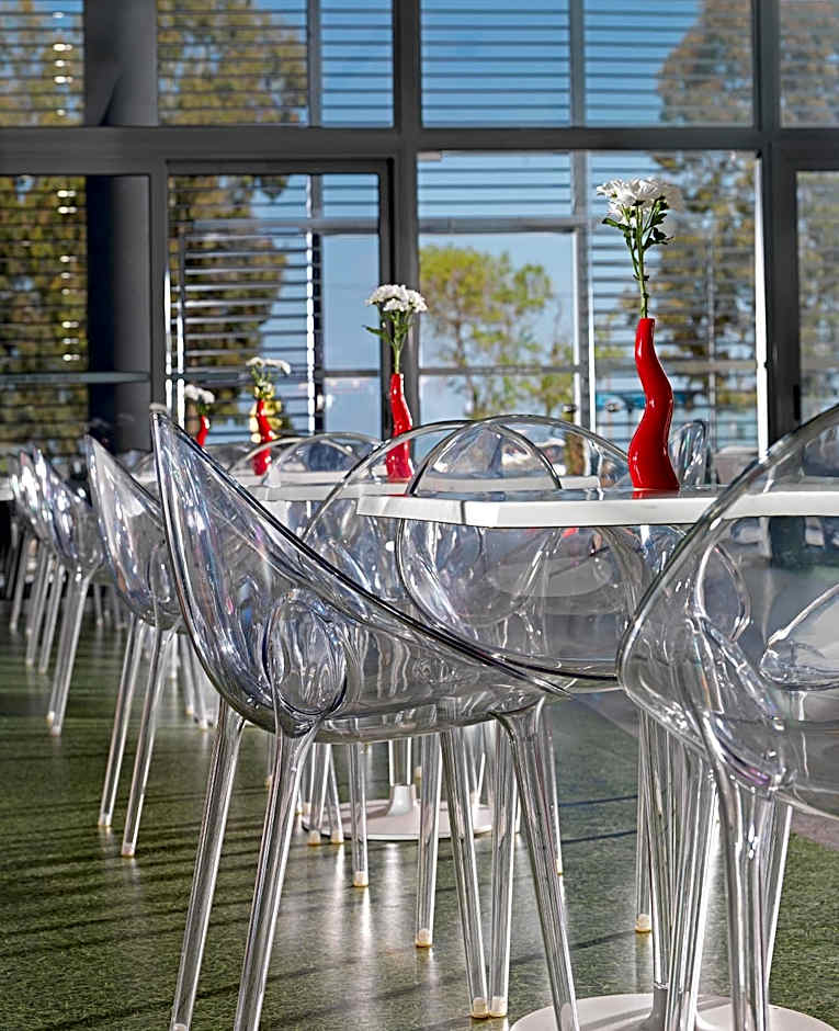 Airotel Patras Smart