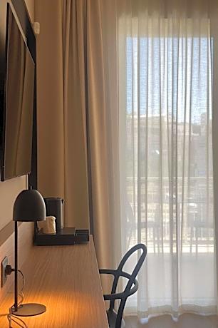 Comfort Single Room - Non-Smoking