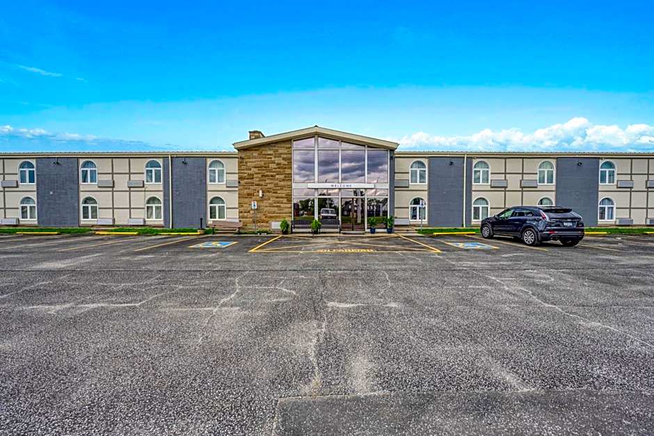 Travelodge by Wyndham Sarnia