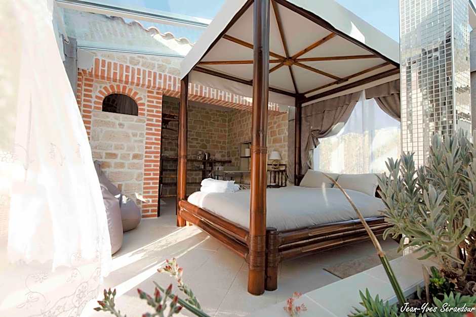 Le Mas des Mathes, Chambres d'hôtes, Studios