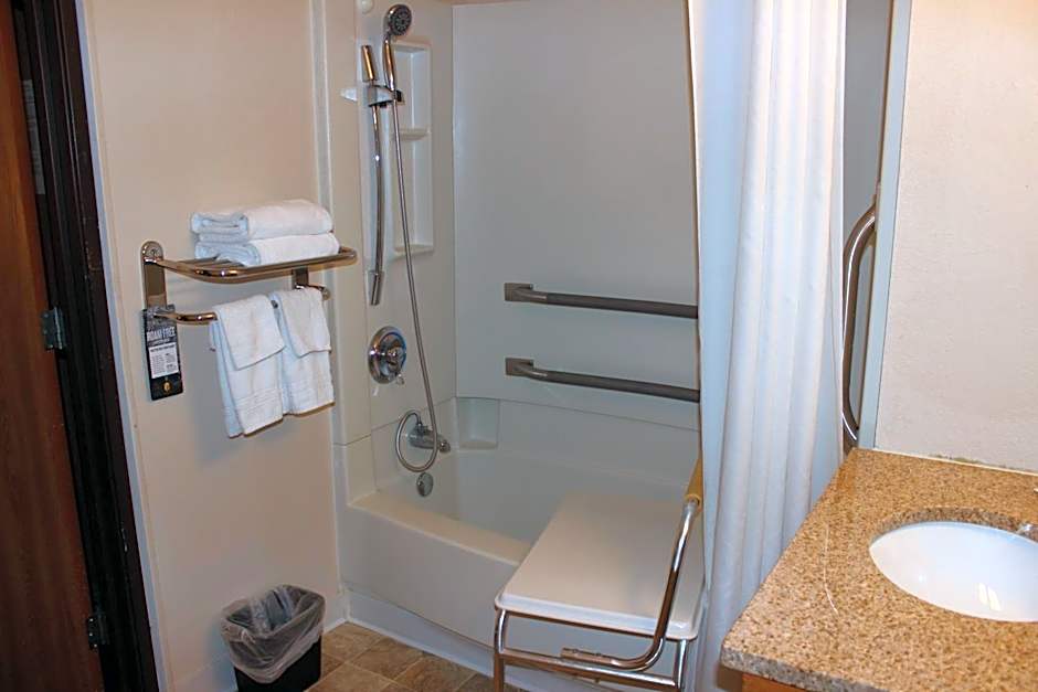 Super 8 by Wyndham East Stroudsburg/Poconos 