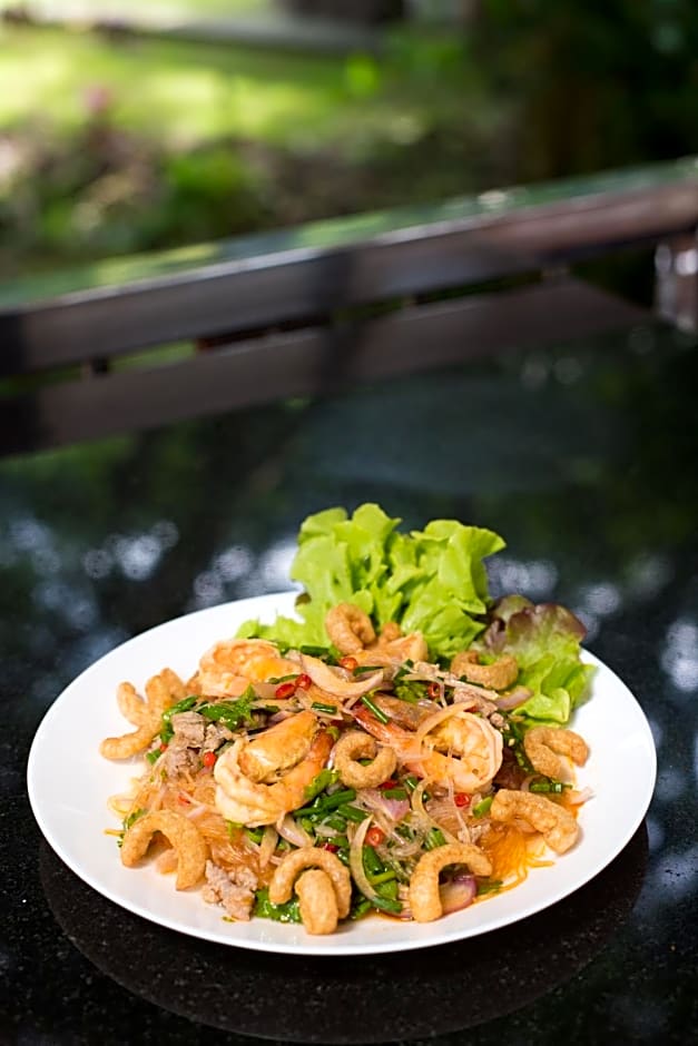 Namtok Sarika Resotel