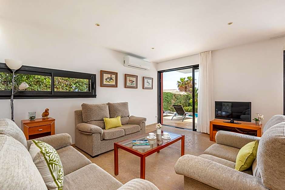 Villa Binizahira by Mauter Villas