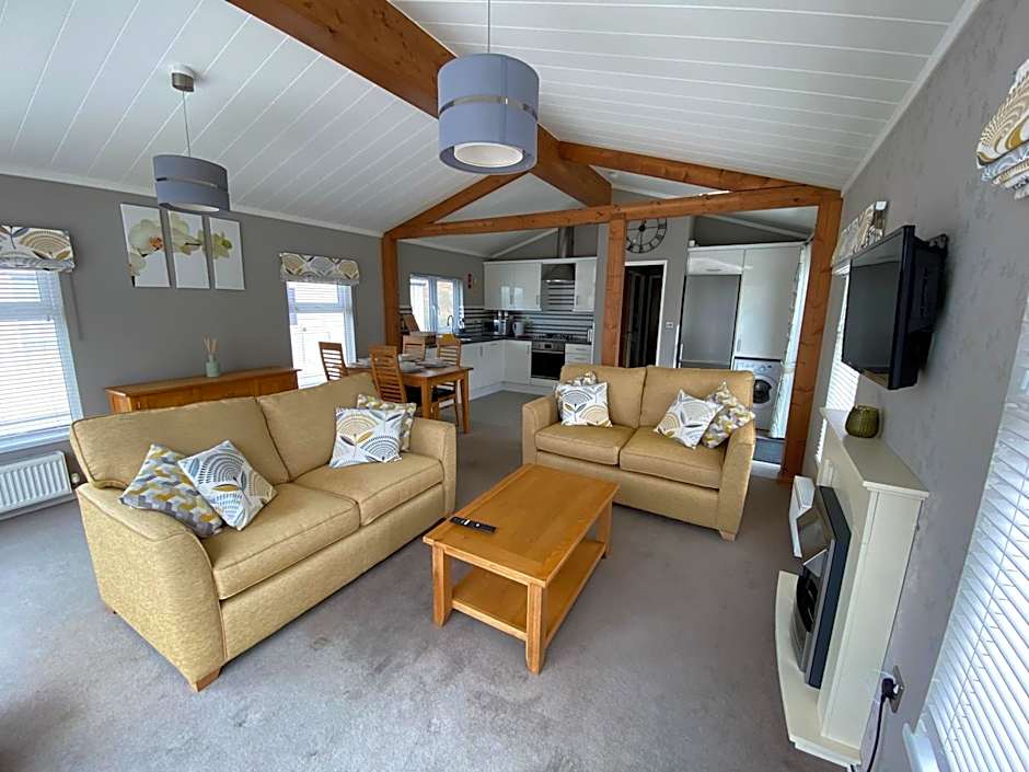 Palm lodge luxury holiday home