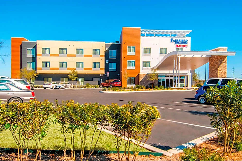 Fairfield Inn & Suites by Marriott San Antonio Brooks City Base
