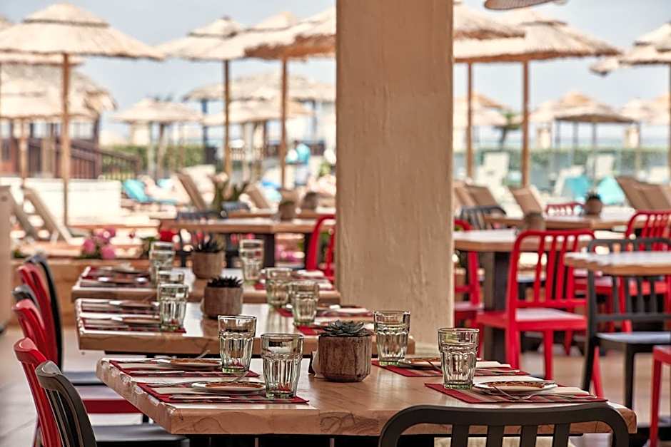 Atlantica Caldera Palace