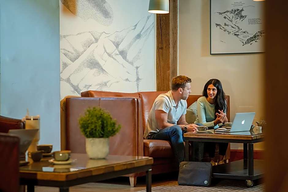 North Lakes Hotel and Spa