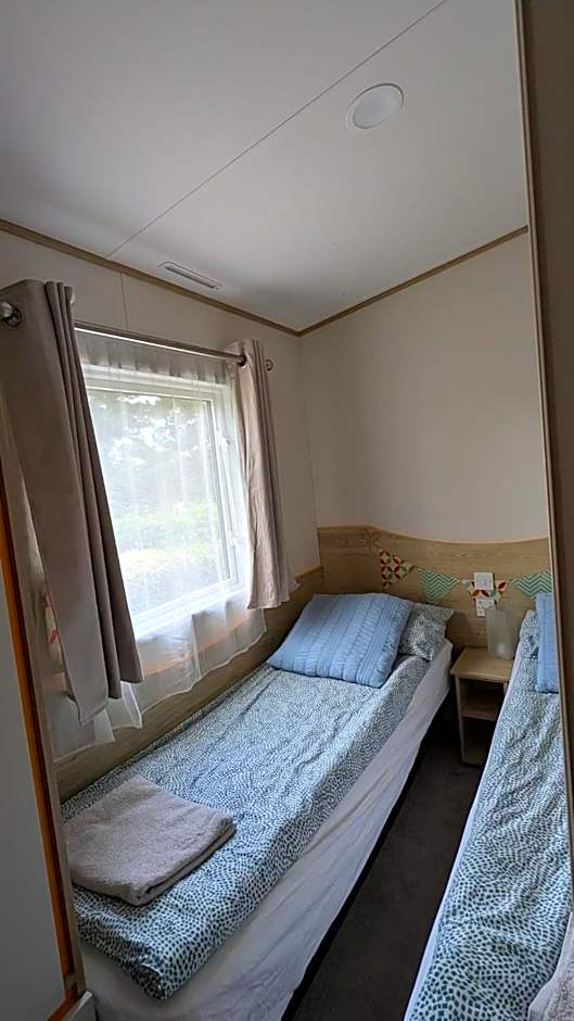 Abi static caravan close to Edinburgh