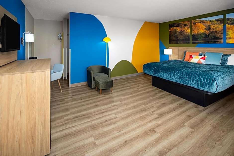 Days Inn By Wyndham Pigeon Forge South
