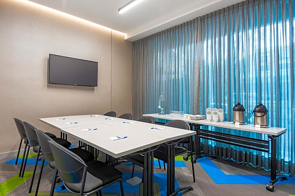 Hotel Holiday Inn Express Bogota By IHG
