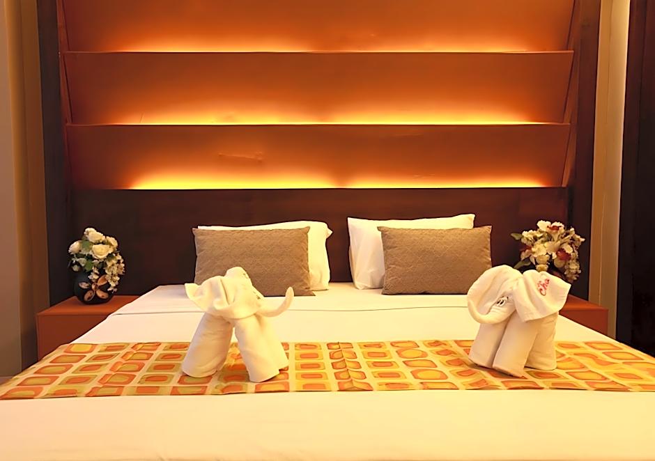 The Bangkok Major Suite