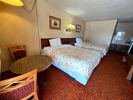 2 Queen Beds Non-Smoking