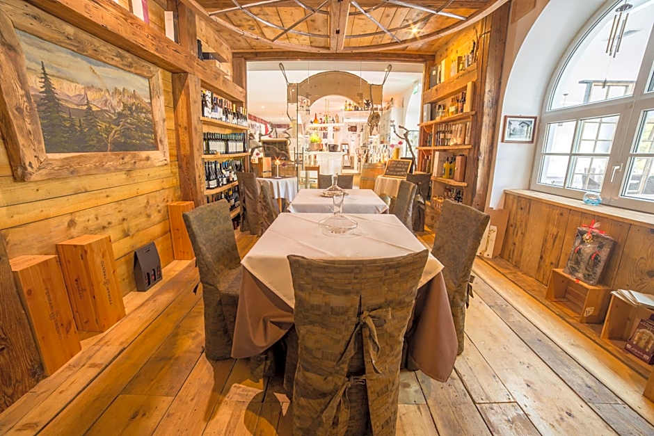 Alpen Hotel Eghel & SPA