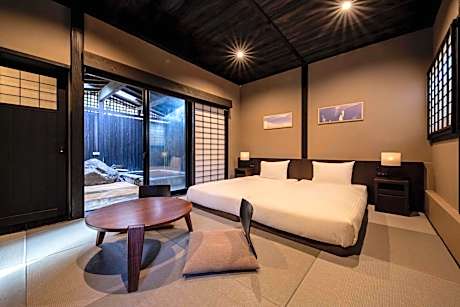 Deluxe Twin Room with Tatami Area with Semi Open-Air Bath - Annex - (48㎡)