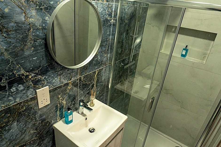 Paragraph Palmers Green - Tottenham Stadium