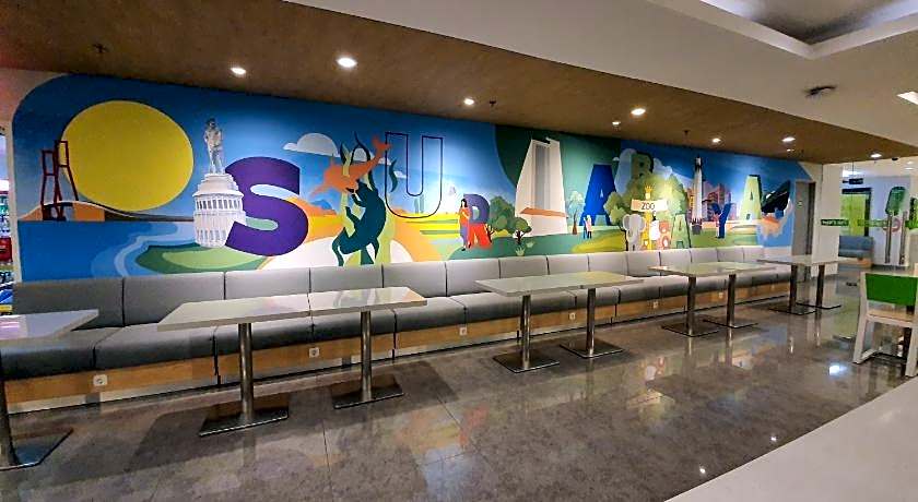 Pop Hotel Diponegoro Surabaya