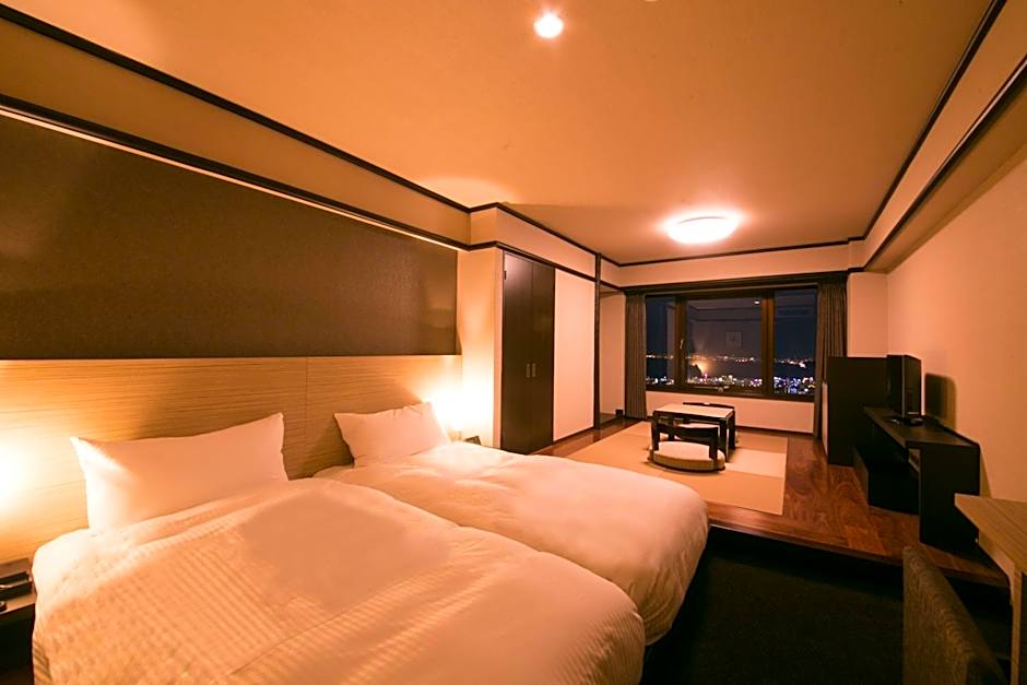 Zdjęcie 1 z 6 — Hollywood 2 Beds, Sea View